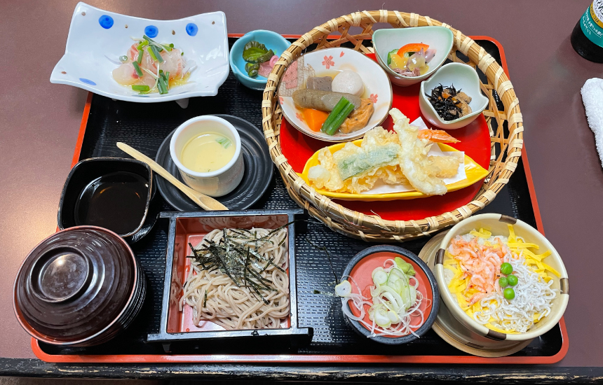 つきじ植むらの料理