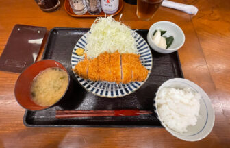 ロースカツ定食