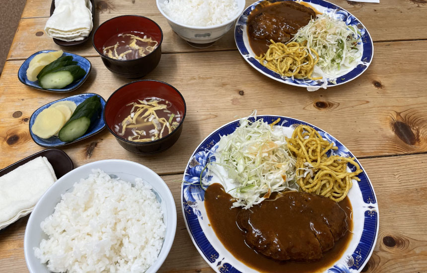 キッチンやわたのハンバーグ