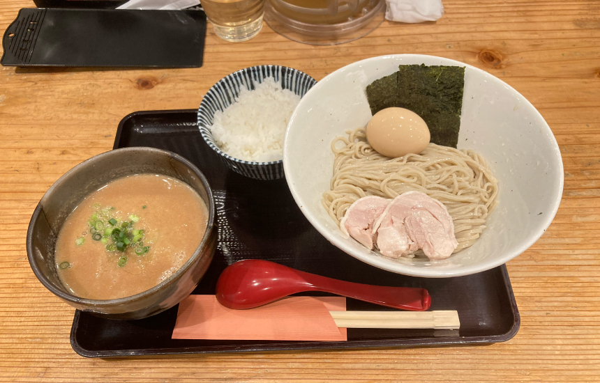 味玉入り濃厚鶏つけ蕎麦